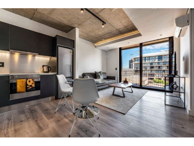 <!--[if BLOCK]><![endif]--> 408 The Signature Liddle Street, De Waterkant, Cape Town <!--[if ENDBLOCK]><![endif]-->